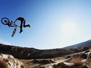 Ian Killick rides Giant