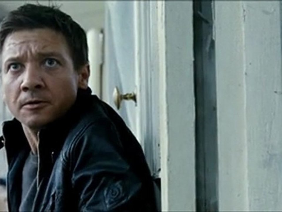 The Bourne Legacy Trailer With Jeremy Renner, Rachel Weisz & Joan Allen