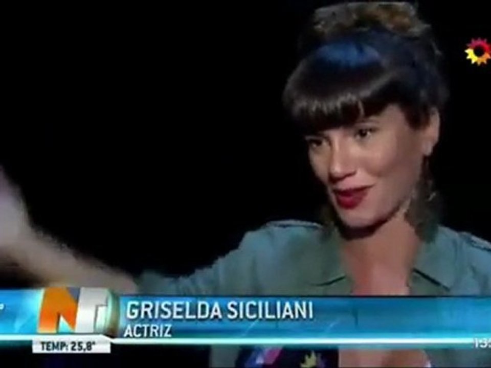 Gri habla del "Flaco" en Noticiero (9/02/12)