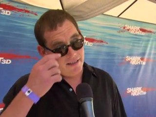 Pool Party - Mike Fleiss - Featurette Pool Party - Mike Fleiss (Anglais)