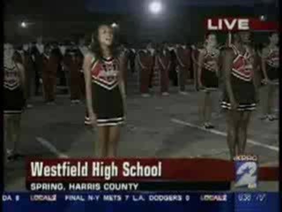 pom pom girls ACCIDENT