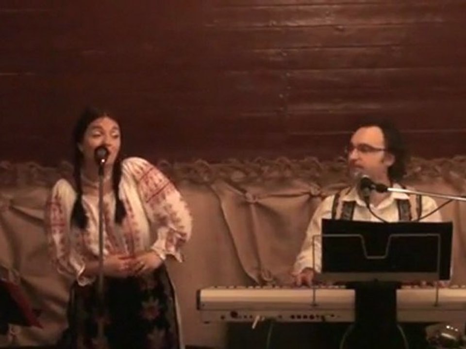 Da-mi mandruto gura ta-Folclor-Harmony Duo