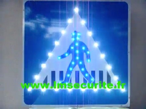 PANNEAUX ROUTIERS LUMINEUX PREVENTIFS LM SECURITE