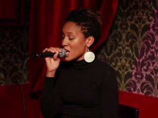 Corinne Pierre-Fanfan - Absence