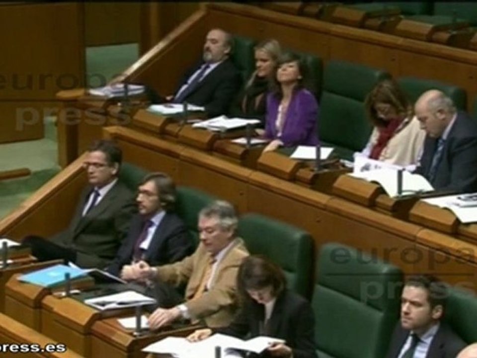 López acusa a Urkullu de "irresponsabilidad"