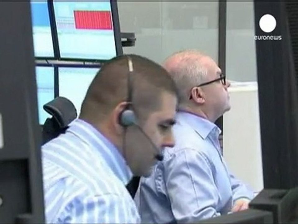 Greece pulls down financial markets again