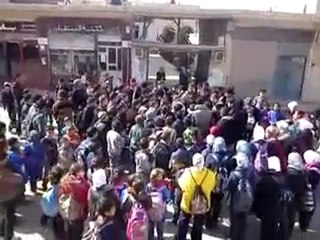 فري برس   ريف دمشق   المقيليبة    مظاهرة طلابية 08 02 2012
