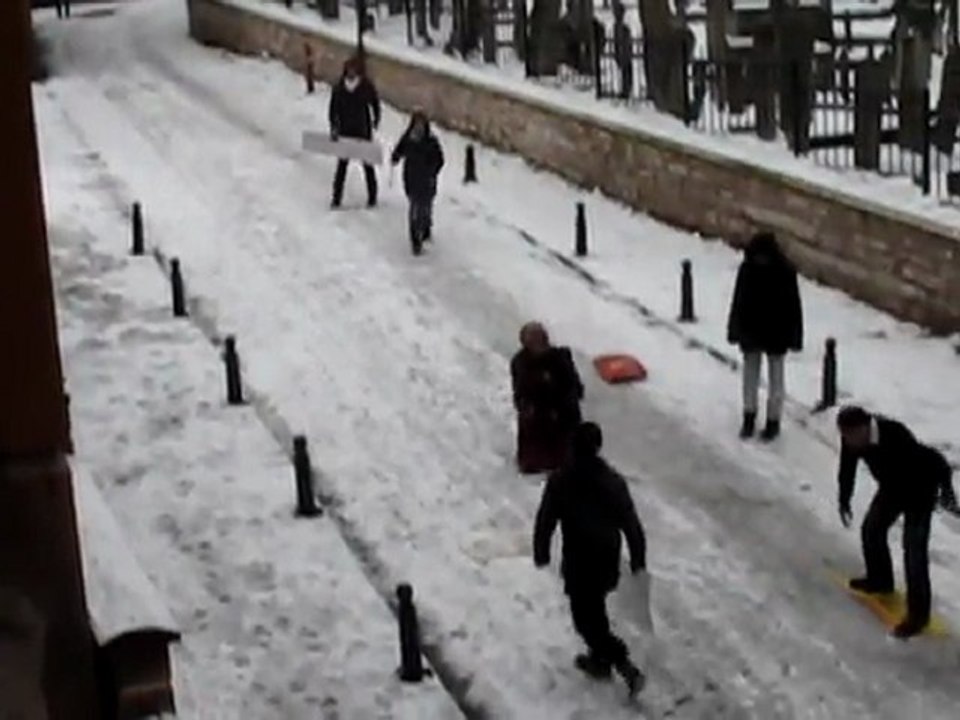 KARAKISTA-KIZAK