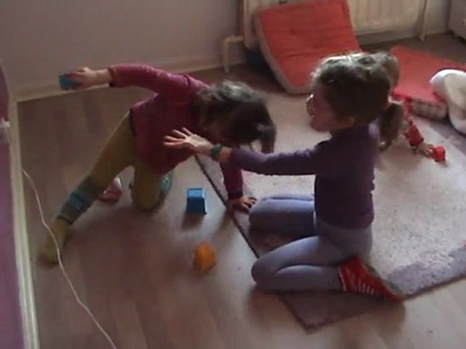 Petites arnaques entre amis