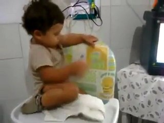 Acıkınca engel tanımadı :)