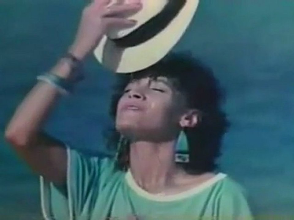 Jennifer Beals - perkyjean london clip2