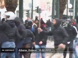 Affrontements lors de la grève en Grèce - no comment