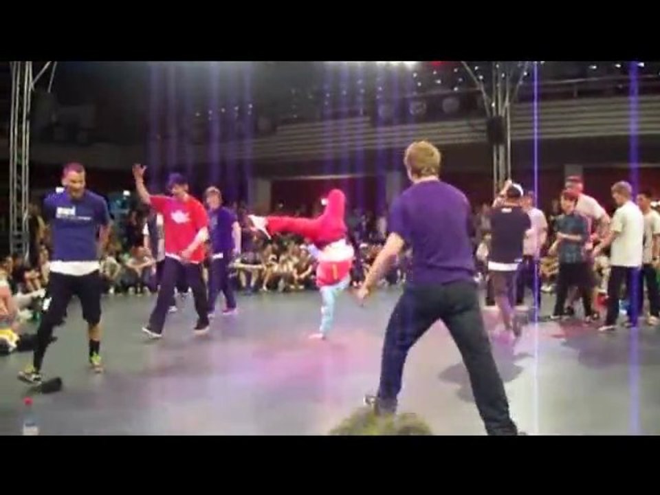 Viktor Kern Trailer 2012