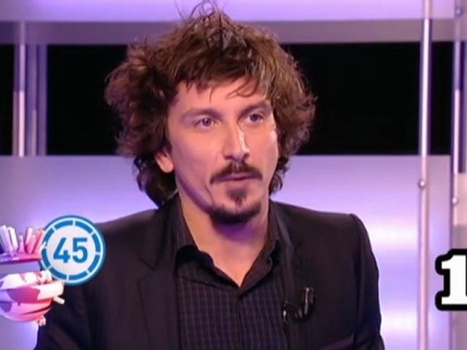 Arnaud Tsamere dans Le News Show (1/3) du 11 Février 2012 / Canal +