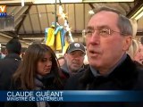 Législatives : Claude Guéant en campagne à Boulogne-Billancourt