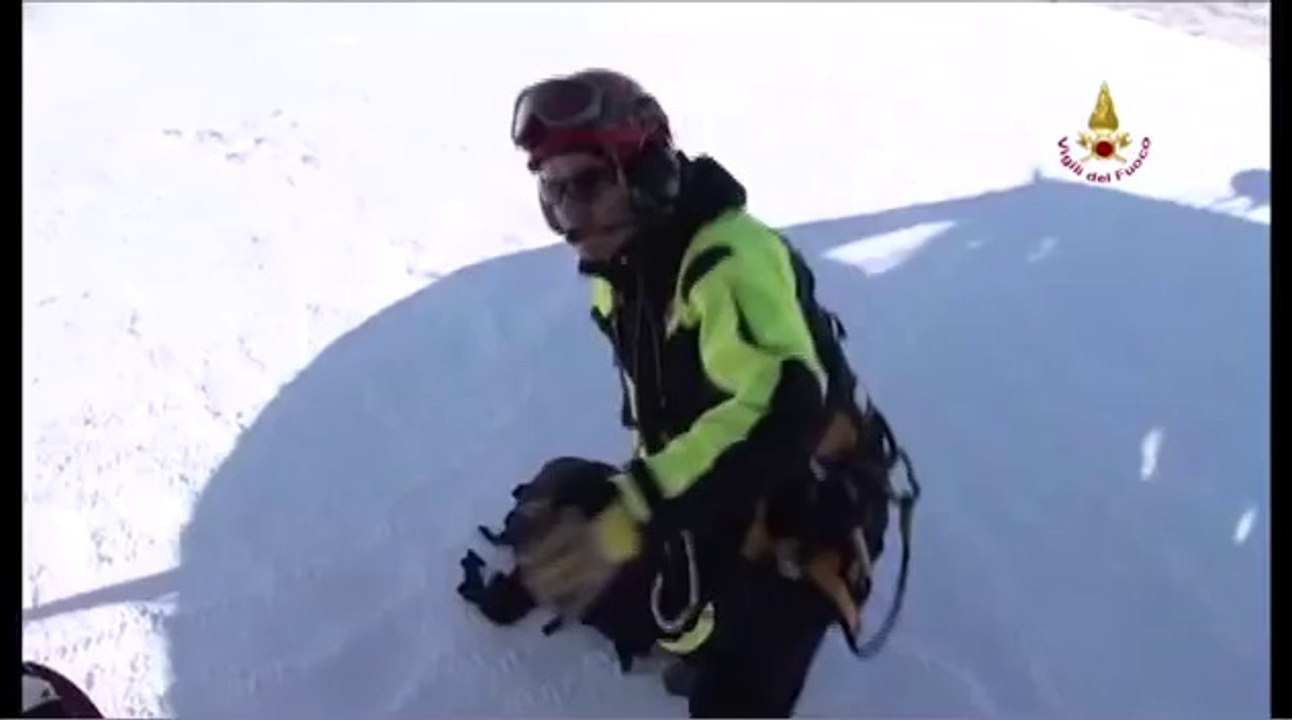 L'Aquila - Emergenza neve - VVF Aeree da Pescara verso L'Aquila 4