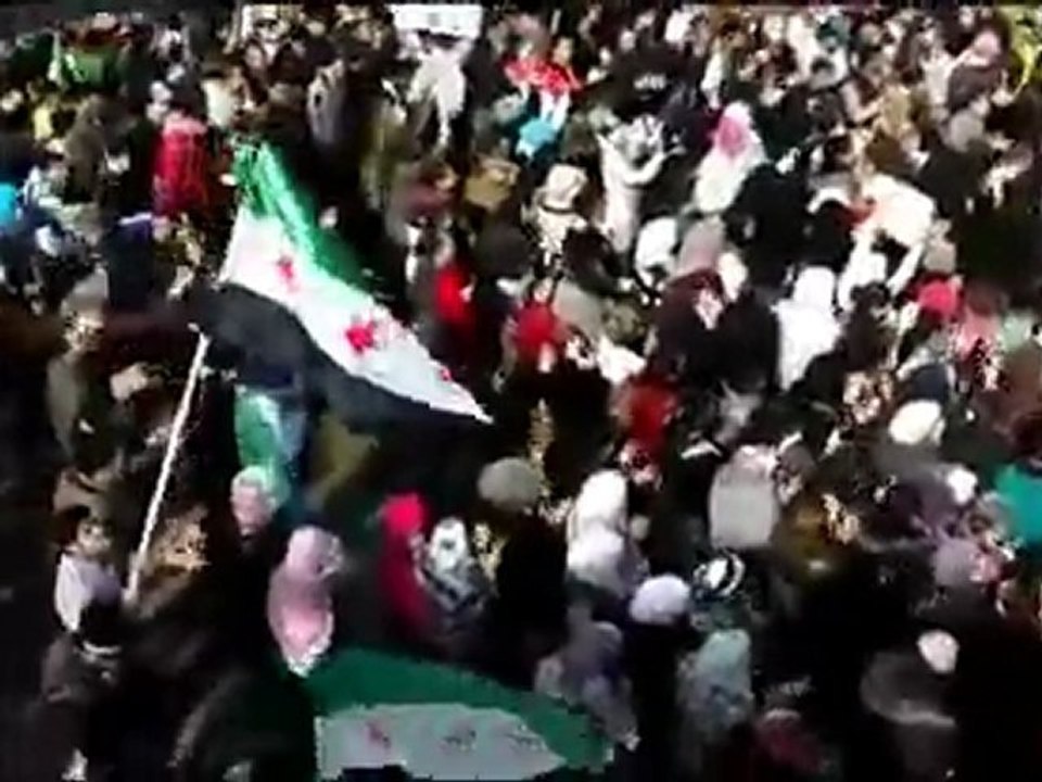 فري برس   مظاهرة قامشلو جمعة روسيا تقتل اطفالنا 10 2 2012