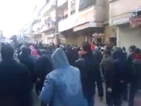 فري برس مظاهرة حاشدة في حلب حي الفردوس 10 2 2012 ج1
