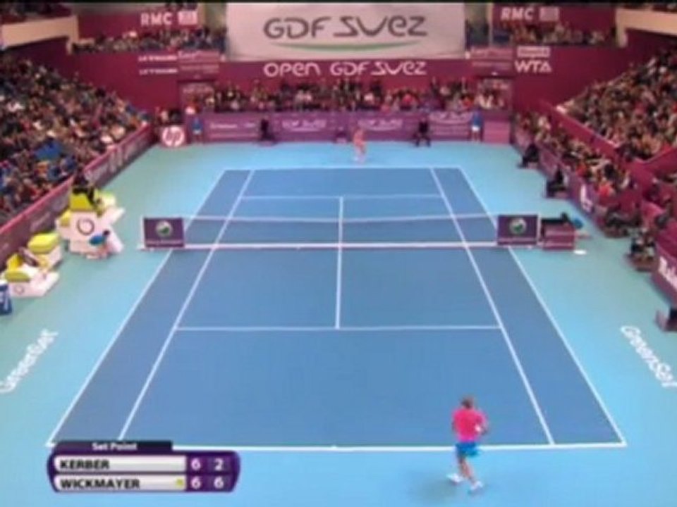 Kerber and Bartoli to meet in final