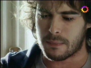 Nicolás Cabré en "Botines" (3)