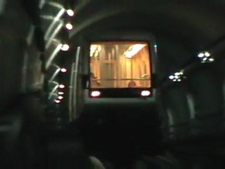 VAL208 : Station La Vache sur la ligne B du métro de Toulouse