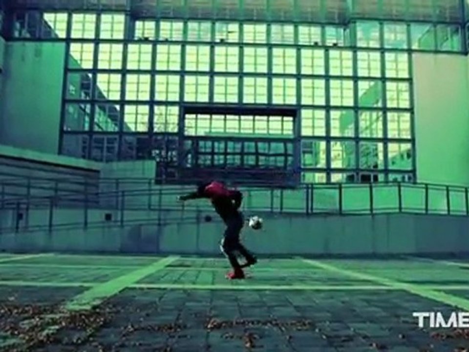The Cube Guys  & Luciana - Jump [Official Video] 2012