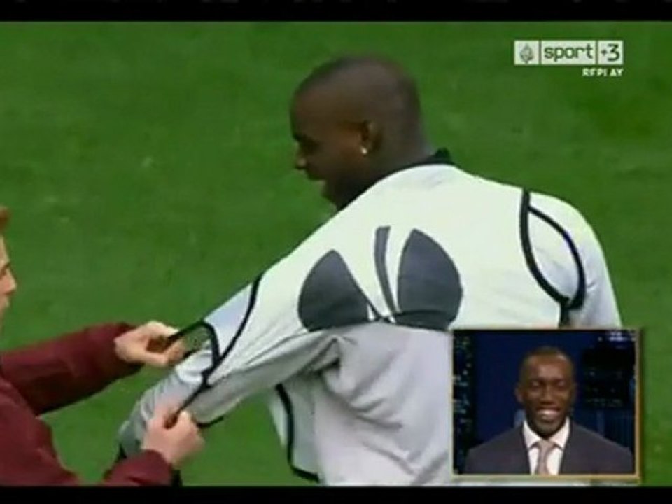 ‫اضحك مع بالوتيلي [ Laugh with Balotelli ]‬‎