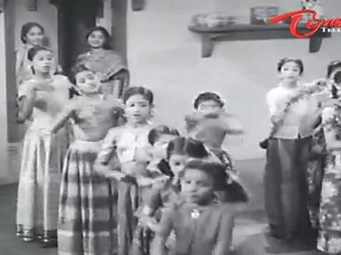 Mangalya Balam Songs - Hayiga Alu Mangalayi - ANR - Savithri