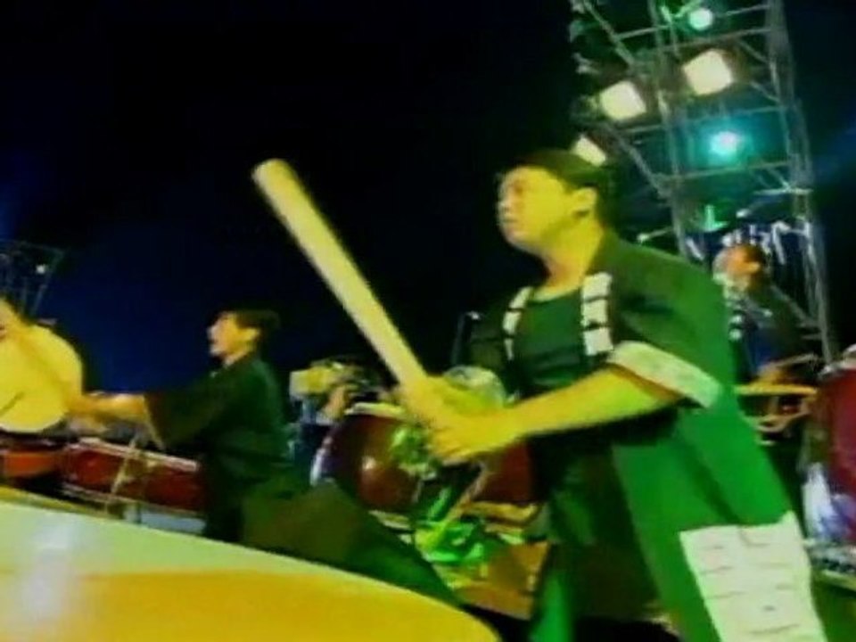 04 - INXS - What You Need (Tōdai-ji Temple, Nara City, Osaka, Japan, 1994)