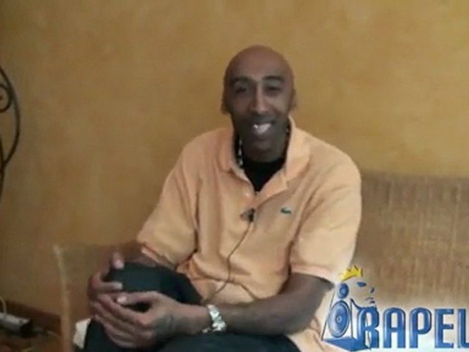 Comment réunir Booba,Rohff,La Fouine,Soprano,Sexion d'Assaut ... dans une même vidéo ?