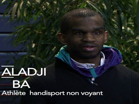 Aladji Ba, athlète, soutient François Hollande