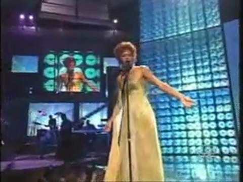 Whitney Houston - Medley @ World Music Awards 2004
