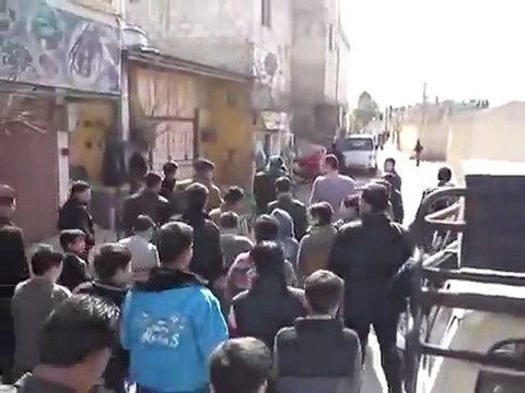 فري برس ريف دمشق داريا من مظاهرات جمعة النفير العام 10 2 2012