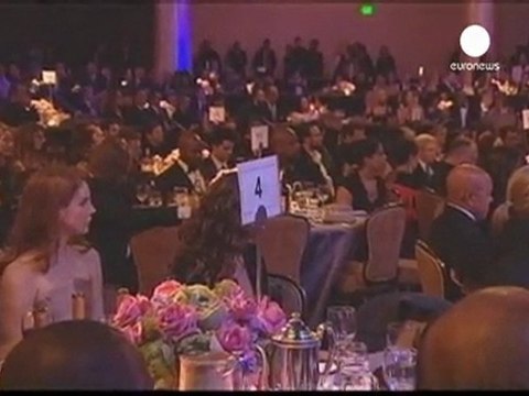 Sgomento e commozione per la morte di Whitney Houston