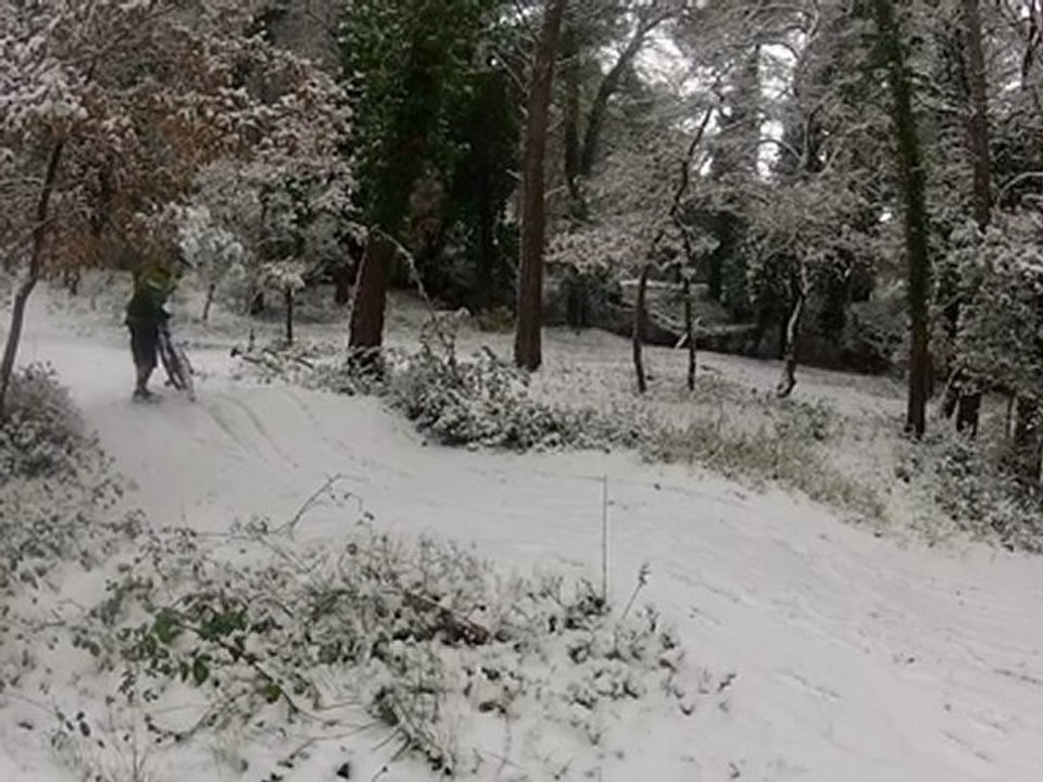 vtt var enduro mauniere neige version vidéo