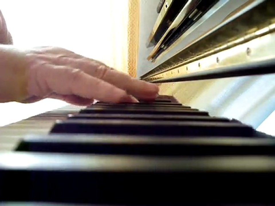 il pleut il neige,impro  piano par vladimir mitz