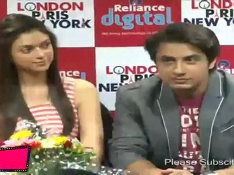 Promotion of the film Landan Pairish New Yark 03.mp4