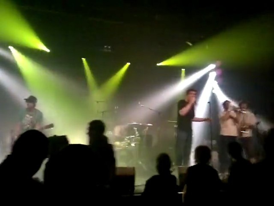 Todos Destinos - Little Boy au docks de lausanne  2012