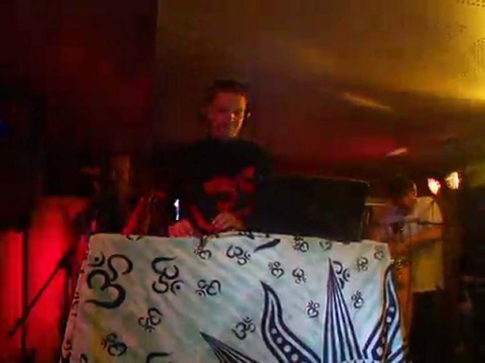 Anjuna.B at "Musique Party 3" St Affrique-10/02/12 (2/2)