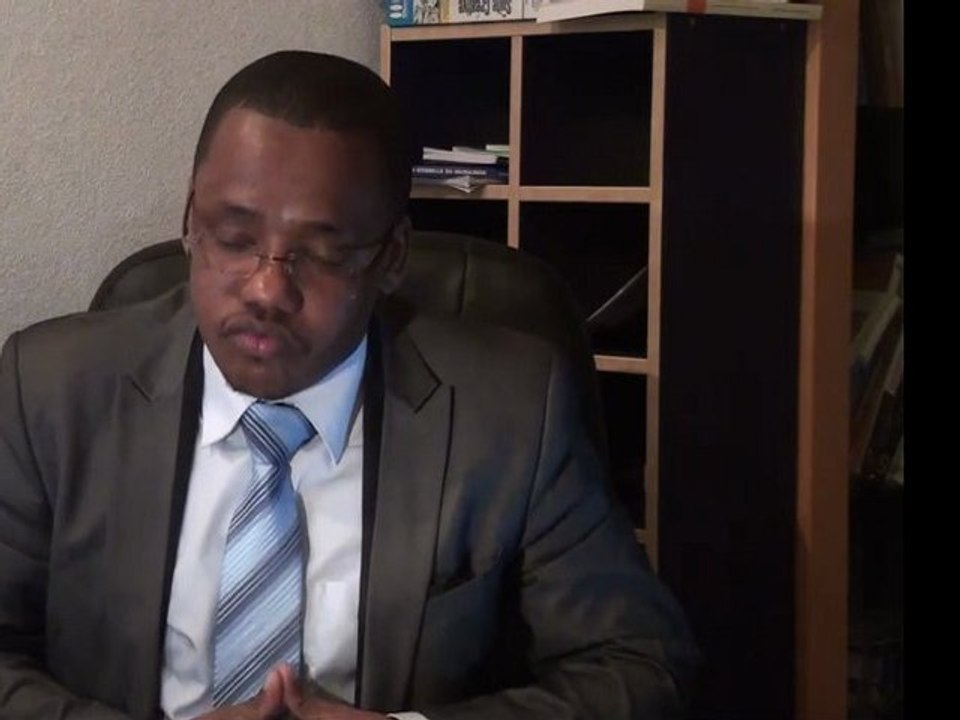 DOCUMENTAIRE - SOLUTIONS  DU PHÉNOMÈNE DU CRIME AUX COMORES