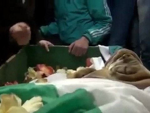 فري برس درعا المحطة حي السبيل وداع الشهيدة الطفلة أسيل الجبر مؤثر جدا 12 2 2012