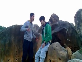 ToLga UraL & ILbey KiLic - Gidene Yol Yakışır (ViDeo KLip / 2012)