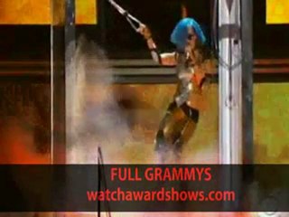 Télécharger la video: Katy Perry Part of Me Grammy Awards 2012 performance HD 54th Grammys