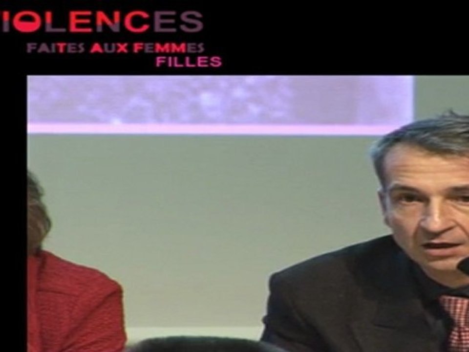 Violences faîtes aux femmes, filles - 22 Novembre, Clermont-Ferrand (partie1)