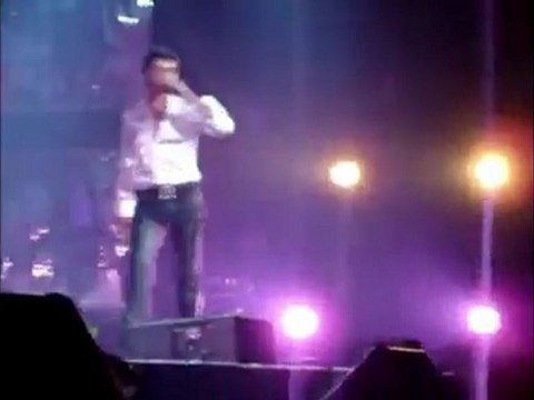 Court extrait de notre soirée au zenith de Nantes . . . Souvenirs, souvenirs . . .