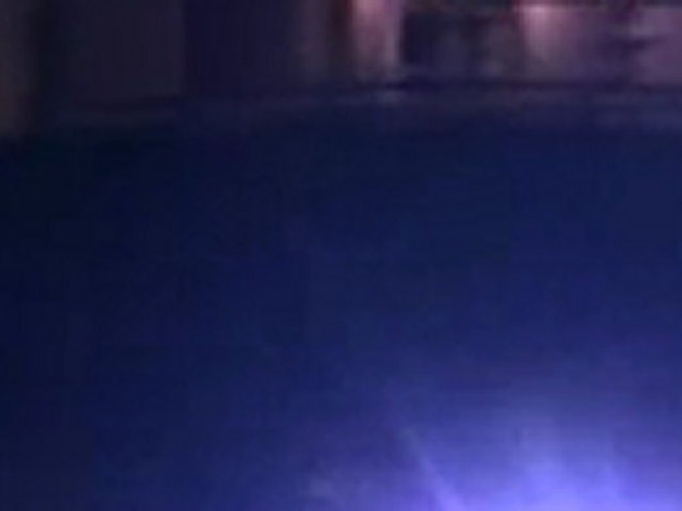 Lindsay Lohan Leaves Beverly Wilshire Hotel.