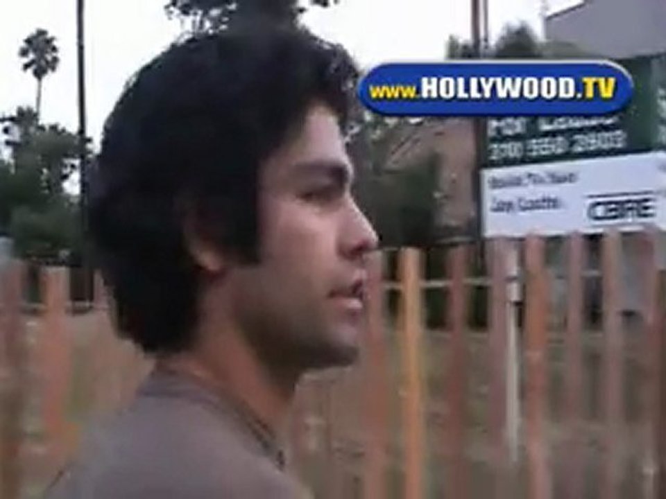 Adrian Grenier Spotted On Melrose