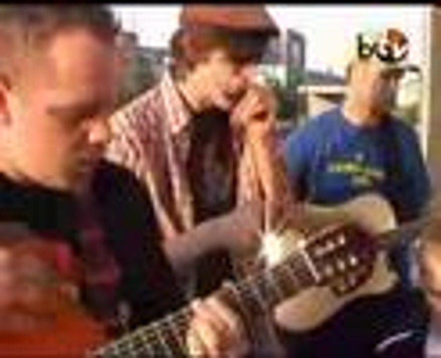 KOMMUNE 72 (BalconyTV)
