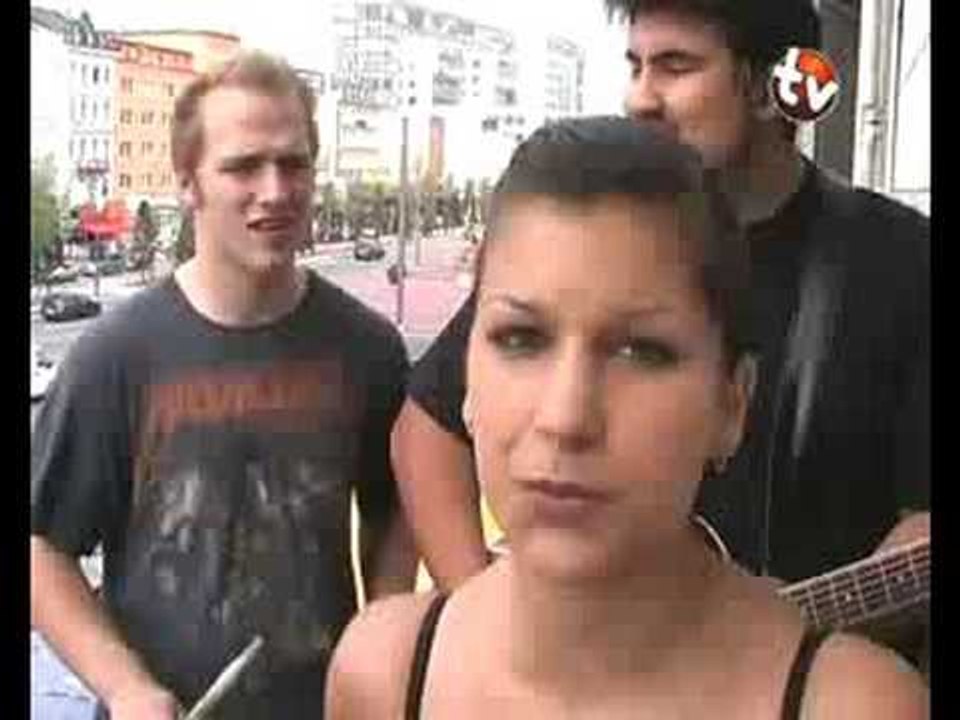 PERSONENAUFZUG (BalconyTV)