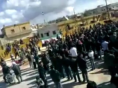 فري برس حلب الجينة جمعة النفير العام حرق العلم الروسي 10 2 2012 ج3